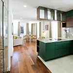 Essence Duplex In By Misha's Place Apartamento *