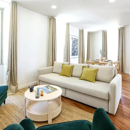 Apartman Essence Duplex In By Misha's Place