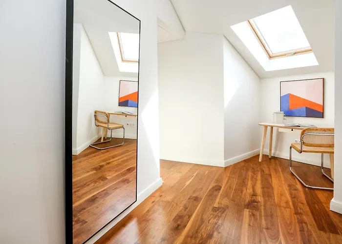 Essence Duplex In By Misha's Place Faro